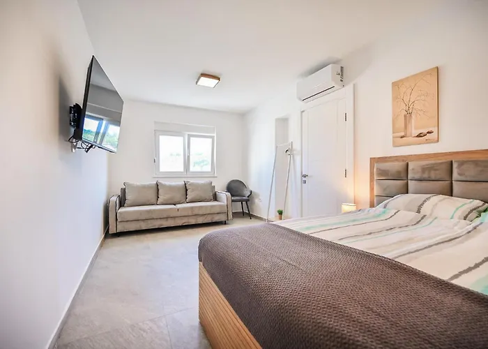 Apartment Stunning In